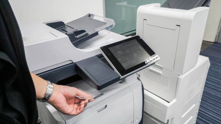Lees meer over het artikel Grote kantoor printer: de perfecte oplossing voor uw kantoor