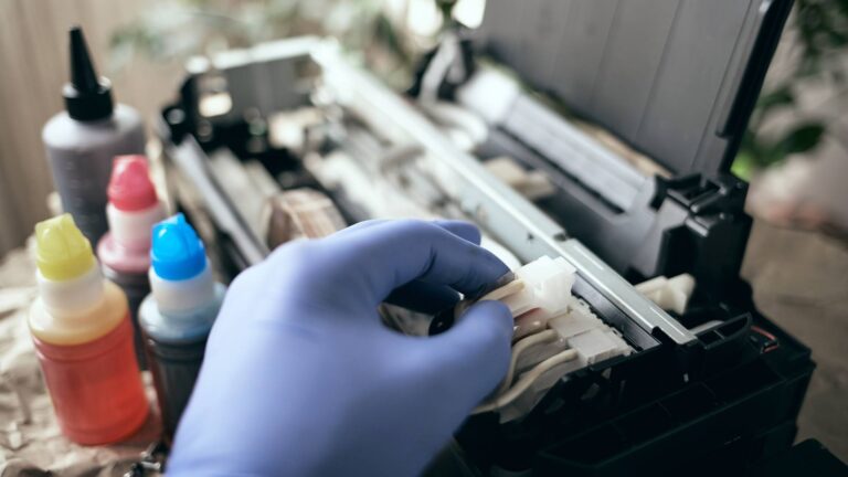 Lees meer over het artikel Hoe vul je de inkt van een Epson printer bij?